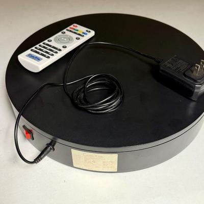 Sale Photo Thumbnail #403: Tested, turntable works on manual mode and with remote. Approx. 12.6" (32cm) across, 2.4" 6cm) high. Can be used as a photography stand or as a display stand.