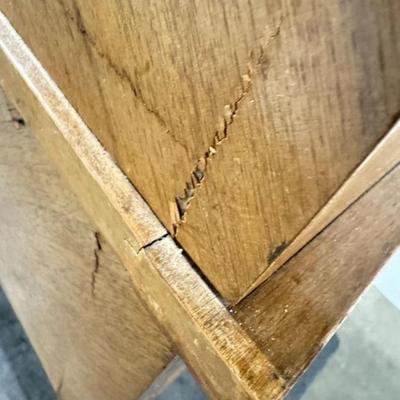 Sale Photo Thumbnail #27: 20th Century Antique Italian Walnut Rosewood & Marquetry Cylinder Bureau Writing Desk. Decorated borders, the fall with oval figural roundel and enclosing a fitted interior with sliding writing surface and 4 drawers. 5 drawers about the arched kneehole wi