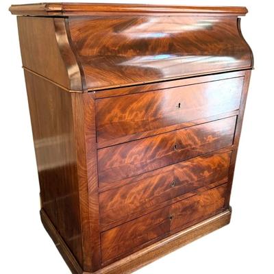 Sale Photo Thumbnail #76: Antique 1850's French Louis Phillippe Dressing Table or Wash Bin with Hinged Lid that opens to a Mirror & Marble Interior. Hand Jointed Detail. Mahogany Veneer.
Approximate Size; 31" x 15" x 36"
“In great condition with general wear consistent with age 