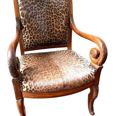 Sale Photo Thumbnail #99: Antique Empire Style Leopard Print Animal Hide Carved Wood Arm Chair 21" x 20.5" x 36.5"
“Light scuff marks on wood. Some surface rubbing on leopard print on seat.”
