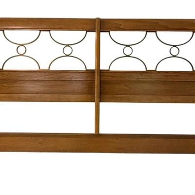 Sale Photo Thumbnail #102: Vintage Thomlinson Mid Century Modern King Size Wood & Metal Inset Headboard  78" x 2" x 39.5"
In great condition with minor marks on the wood.