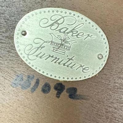 Sale Photo Thumbnail #135: Vintage Baker Furniture Mahogany Wood Federal Style Shell Inlay Side, Occasional or Drink Table
Approximate Size: 18" x 12"x 20"
“In great condition with some marks on the top consistent with age/use.”