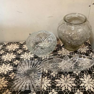 Sale Photo Thumbnail #274: Clear crystal bowl, lead glass tray, flower glass vase, oval cut glass tray.