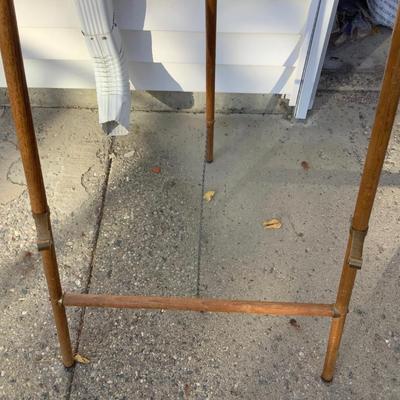 Sale Photo Thumbnail #152: This is a very nice Bamboo easel.