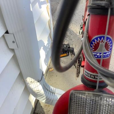 Sale Photo Thumbnail #485: This is a very expensive Fuji foldable dirt bike.  Very expensive in great condition very nice piece.