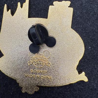 Sale Photo Thumbnail #470: In very good preowned condition.