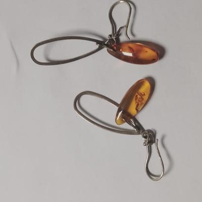 Vintage 925 Silver Earrings with Amber Colored Stone