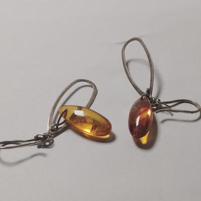 Vintage 925 Silver Earrings with Amber Colored Stone