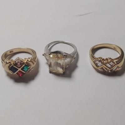 3 Ring Lot