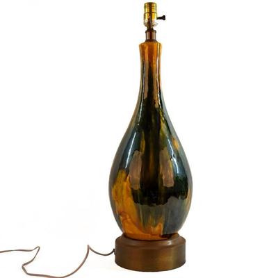 Sale Photo Thumbnail #25: Mid-Century Modern, often associated with the "Etruscan" style. Features a drip or "lava" glaze in shades of green, yellow, and brown. Tested, works as expected, designed for use with a 3-way bulb.
