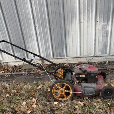 Briggs and Stratton Lawnmower
