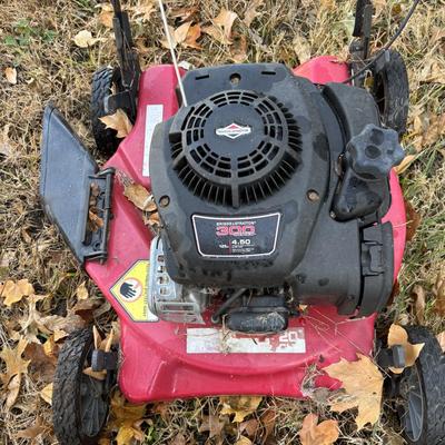 Briggs and Stratton Lawnmower