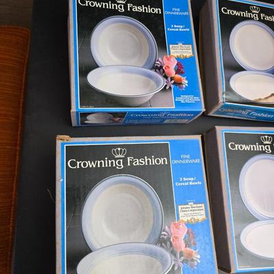 Johann Haviland Crowning Fashion Mountain Sky Brand New Dinnerware set for 4 still in original boxes! (2 of 2)