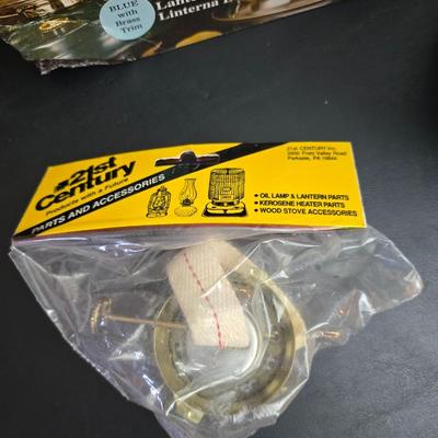 blue Dietz #8 Air Pilot oil burning lantern in original box with new wick