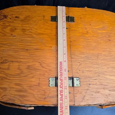 Vintage Redmon woven wood picnic basket with accessories