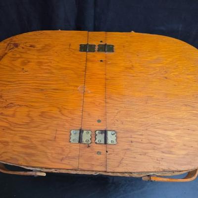 Vintage Redmon woven wood picnic basket with accessories