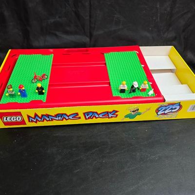 Vintage 80's LEGO set with table and LEGO Blocks - LEGO System 6453 Com-Link Cruiser - LEGO System 5925 Pontoon Plane & MORE!!