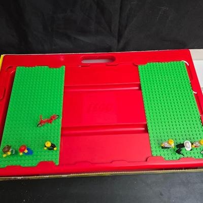 Vintage 80's LEGO set with table and LEGO Blocks - LEGO System 6453 Com-Link Cruiser - LEGO System 5925 Pontoon Plane & MORE!!