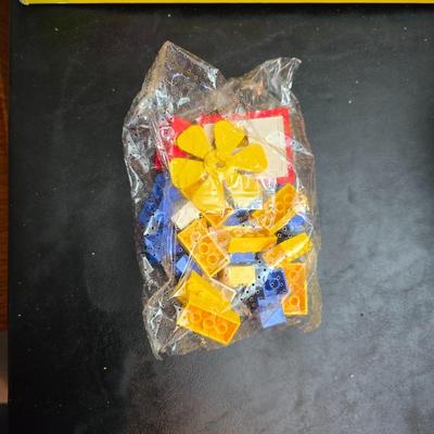 Vintage 80's LEGO set with table and LEGO Blocks - LEGO System 6453 Com-Link Cruiser - LEGO System 5925 Pontoon Plane & MORE!!