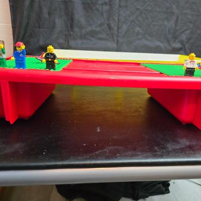 Vintage 80's LEGO set with table and LEGO Blocks - LEGO System 6453 Com-Link Cruiser - LEGO System 5925 Pontoon Plane & MORE!!