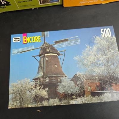 8 vintage puzzles - Encore - Kodak Color - Milton Bradley - York - and others !
