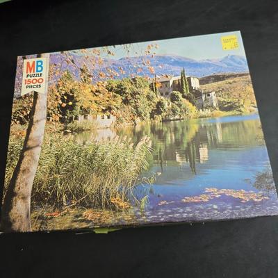 8 vintage puzzles - Encore - Kodak Color - Milton Bradley - York - and others !