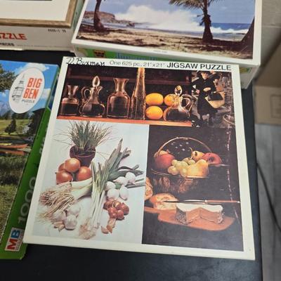 9 vintage puzzles - Guild - Milton Bradley -Parker Brothers - Great American Puzzle factory and others!