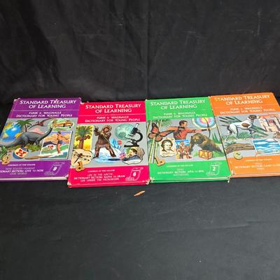 20 Volumes of the Funk & Wagnalls Dictionary for Young People set, part of the Standard Treasury of Learning series.