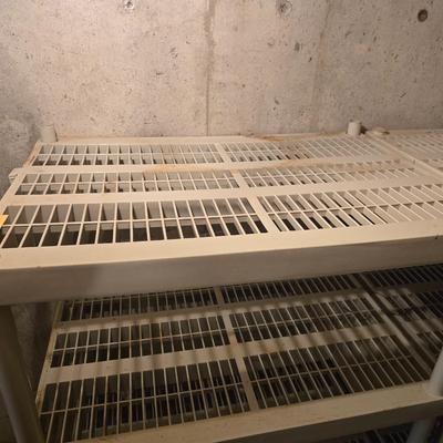 Plastic storage shelf unit (1 of 2)