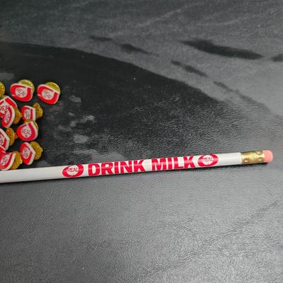 REAL Dairy collectibles -Real Chocolate Milk coffee mug. - Mcoy miniature cow creamer pitcher Northern Colorado Dairyettes" -vintage...