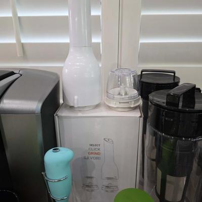 Sale Photo Thumbnail #101: This is a lot including a Keurig coffee maker, Cuisinart food processor, salad mixer, grinder, coffee cups and other miscellaneous items. You are bidding on the lot meaning you must pay for and take the entire lot.