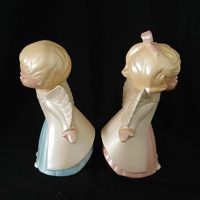 Twe sets of ceramic kissing angels