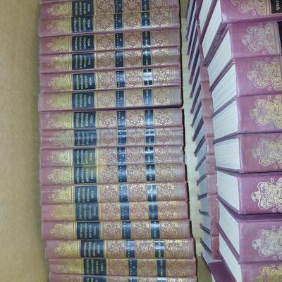 Vintage Funk & Wagnalls Universal Standard Encyclopedia set books copyright 1955