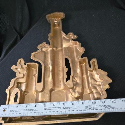 Two-Piece Homco Roman Ruins wall decor and a wall shelf