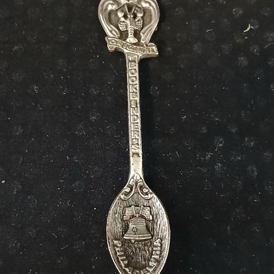 Small collectible souvenir spoons - Montana - Sterling marked New Orleans - Hawaii - and more