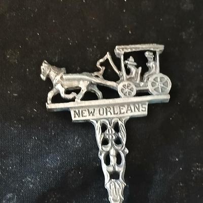 Small collectible souvenir spoons - Montana - Sterling marked New Orleans - Hawaii - and more