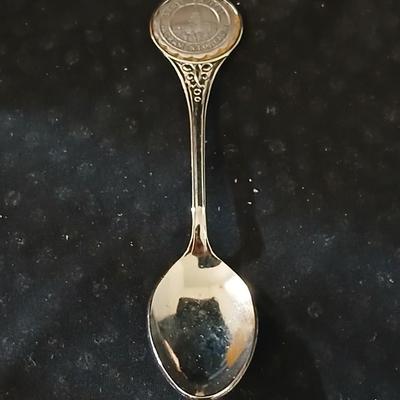 Small collectible souvenir spoons - Montana - Sterling marked New Orleans - Hawaii - and more