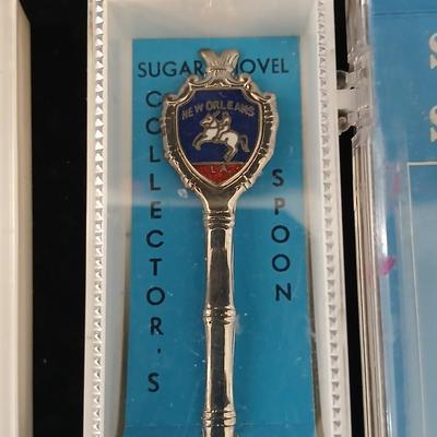 Collection of souvenir spoons - Canada - New Orleans - Philadelphia - Florida and more