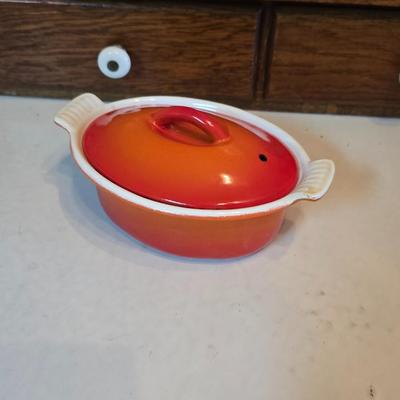 1950s Flame Cocotte Single Small Lidded Oval Pot 2 Cups Vintage Descoware Belgium Cast Iron Enameled French Cookware