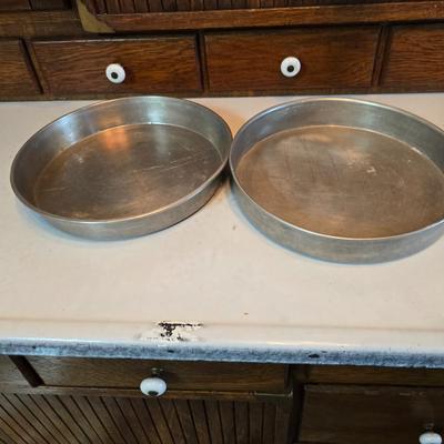 Assortment of baking pans - Cookie sheet - bread pans - Apron and more