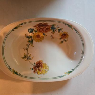 Noritake Versatone Asian Bouquet pattern - 4-piece place setting Plates with oval bowl, sugar & creamer, platter & mugs