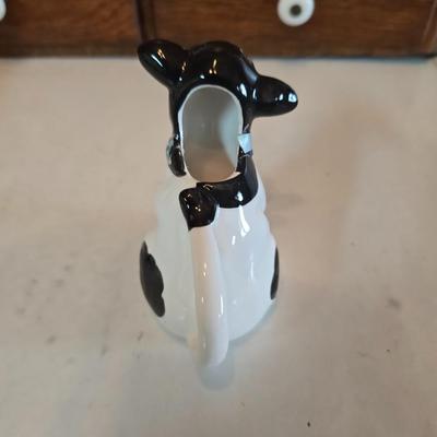Holstien cow cookie jar - Villeroy & Brooch collectible plate - Cow napkin holder - creamer and more