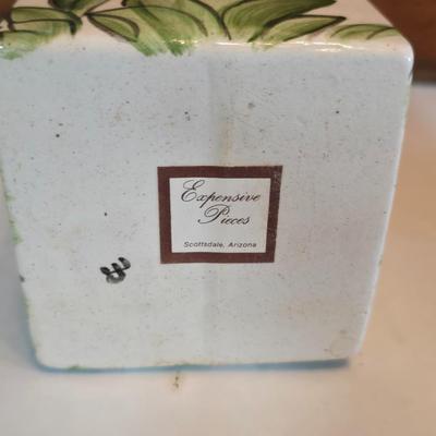 Dairy cows & Decorations - Milk - Kitchen towels & hot pads - basket - Holstien pottery and more!