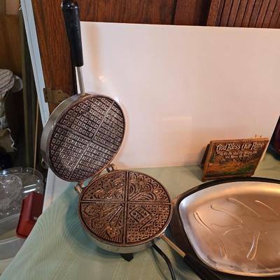 Vintage Kitchen items - Vitantonio Pizzelle Maker - Salton Hotray Bun Warmer Electric Bread Bun Warmer -"God Bless Our Home"...