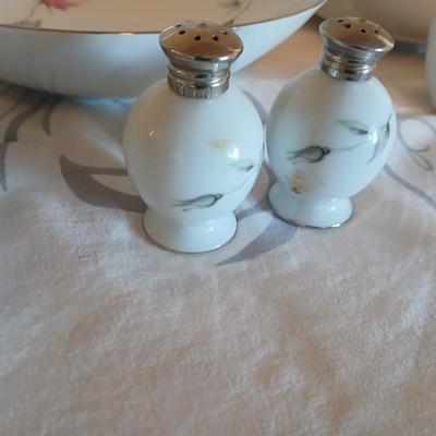 Serving pieces - Dawn Rose fine china dinnerware, manufactured by Sango and Style House in Japan.