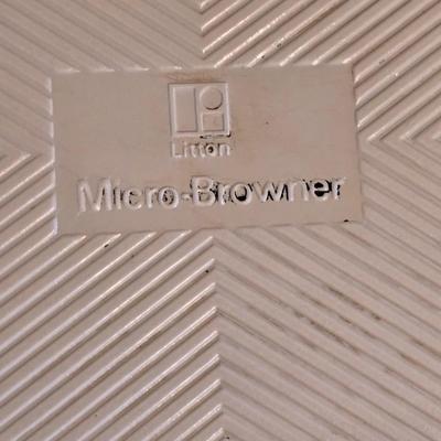 Corningware cookware with Litton micro-browner - and an apron