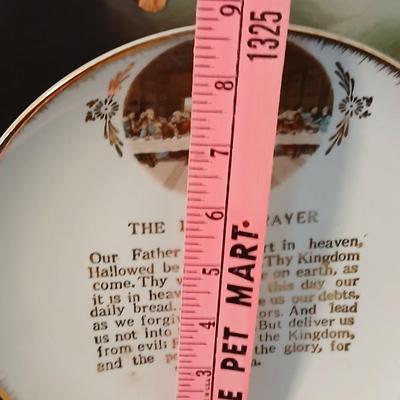 Religious decorative items - Nativity Scene Holy Family -Madonna & Child trinket box - Christian cross made of resin - framed Jesus...