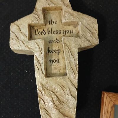 Religious decorative items - Nativity Scene Holy Family -Madonna & Child trinket box - Christian cross made of resin - framed Jesus...