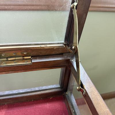 Wood & Glass Display Cabinet (D-MG)