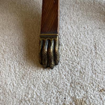 Drop Leaf Table With Triple Pedestal (D-MG)